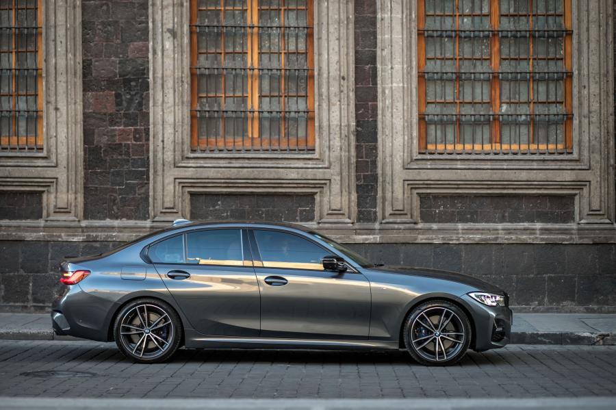  BMW 330i M Sport (G20) 2019 года  (MX) (фото 14 из 18)